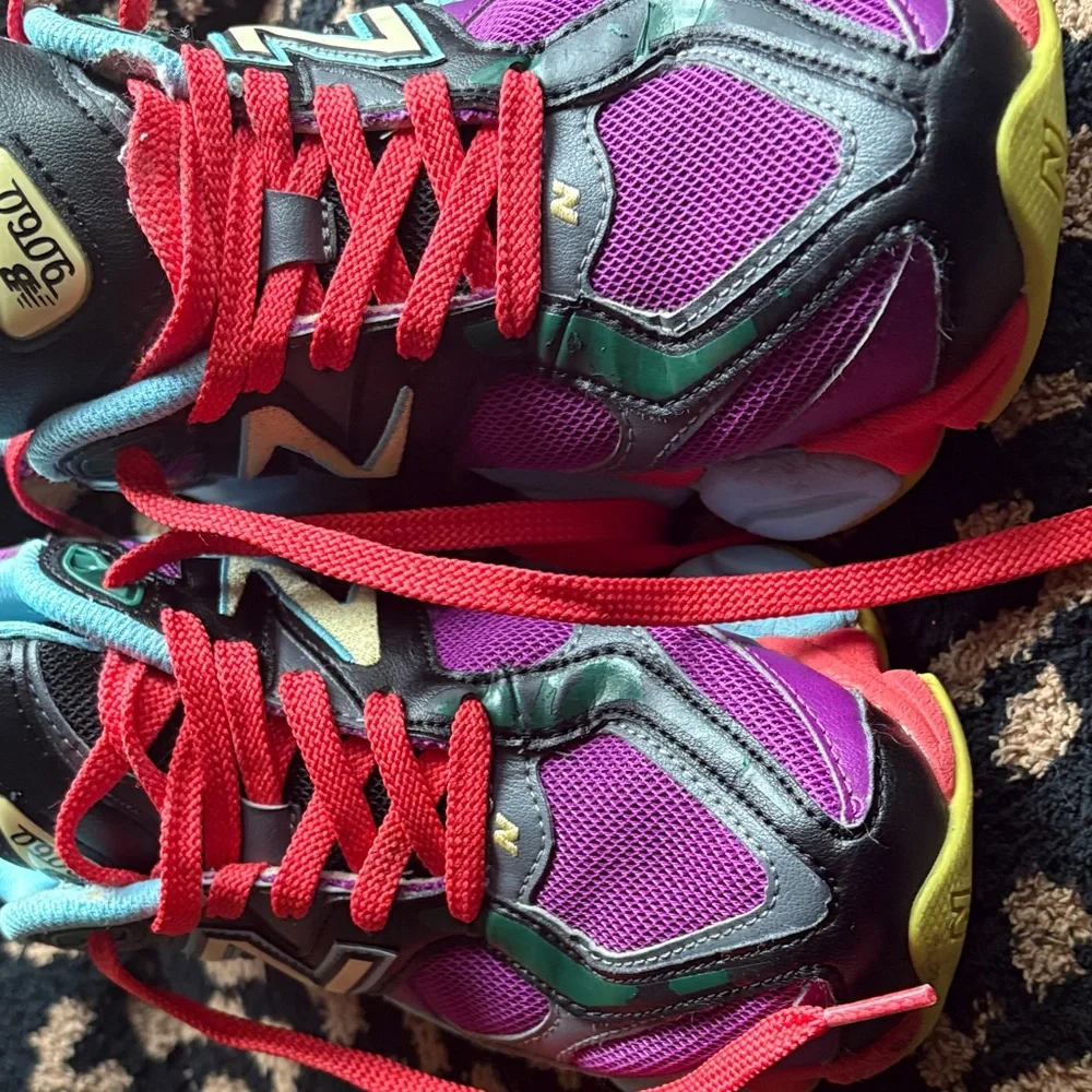 New Balance woman’s Purple and Red Sneakers - Picture 7 of 7